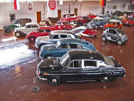 Lane Motor Museum showroom. Photo credit: Lane Motor Museum.