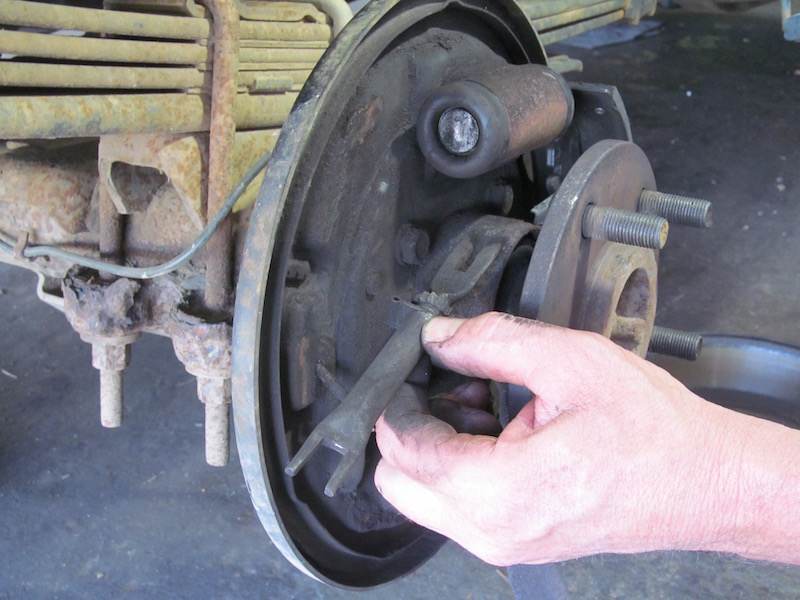 Brake Shoes how-to Step 