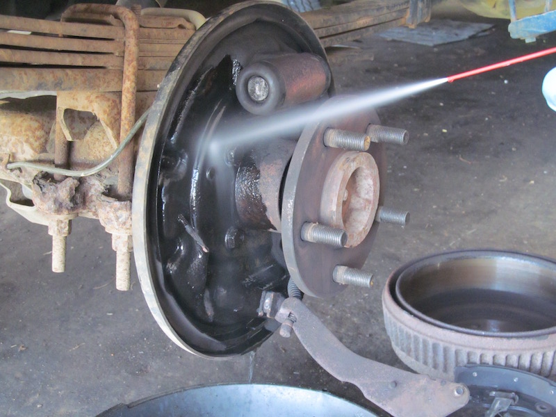 Brake shoes how-to step