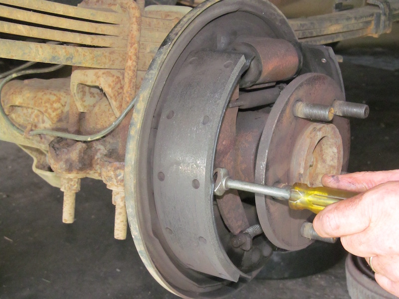 Brake shoes how-to - spring