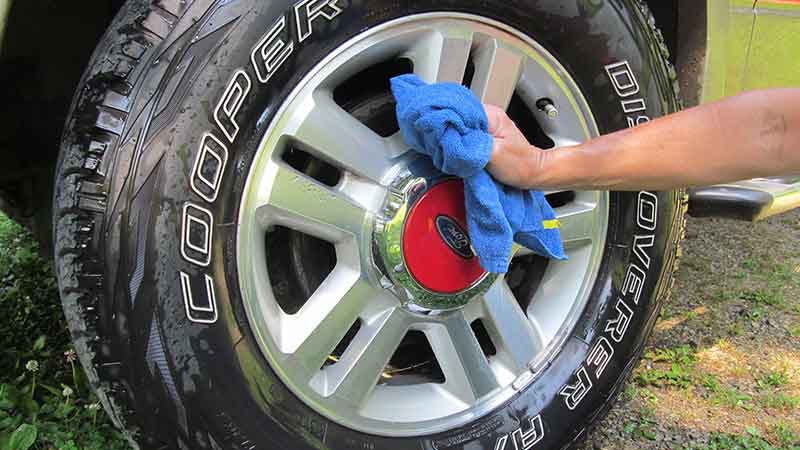 How to Remove Brake Dust