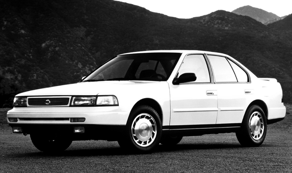 1989 Nissan Maxima photo