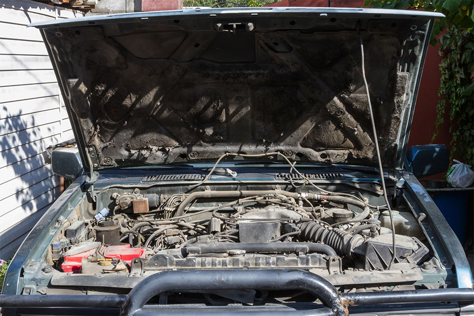 vacuum lines under the hood